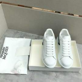 Picture of Alexander McQueen Shoes _SKU21100406SZ35-45126